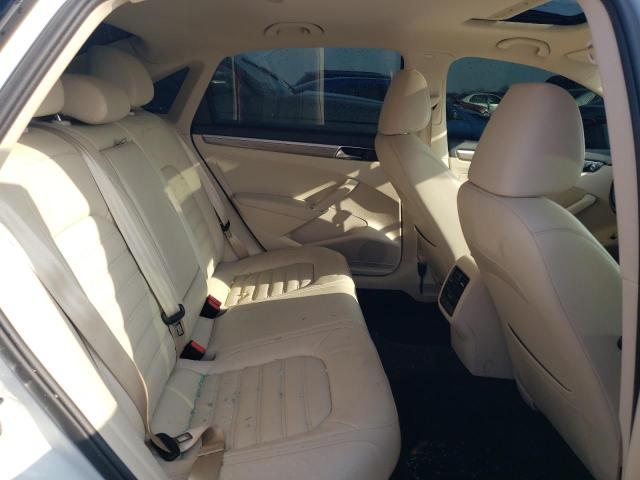 2017 VOLKSWAGEN PASSAT SEL - 1VWCT7A39HC041496