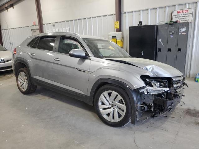 2022 VOLKSWAGEN ATLAS CROS 1V2JE2CA2NC231069