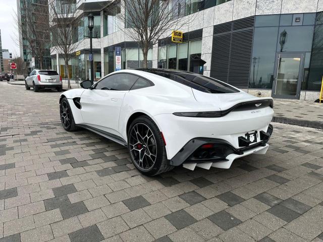 2021 Aston Martin Vantage 