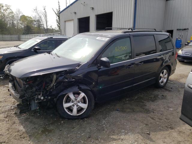 2011 Volkswagen Routan SE