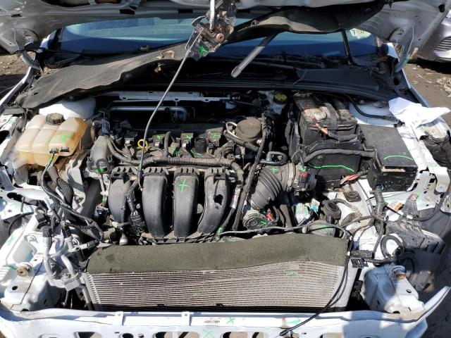2015 FORD FOCUS SE 1FADP3F27FL215783