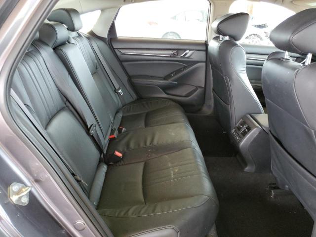 2018 HONDA ACCORD TOU 1HGCV3F95JA016147