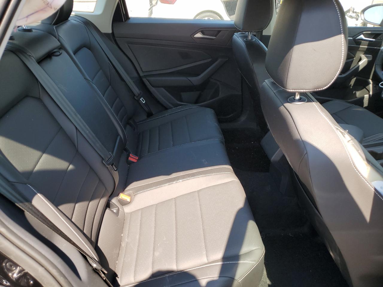 3VWEM7BU5NM032012 2022 Volkswagen Jetta Se