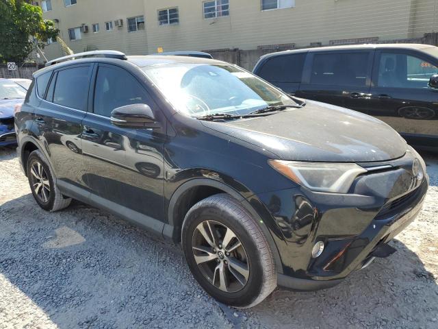 2017 TOYOTA RAV4 XLE 2T3WFREV8HW323995