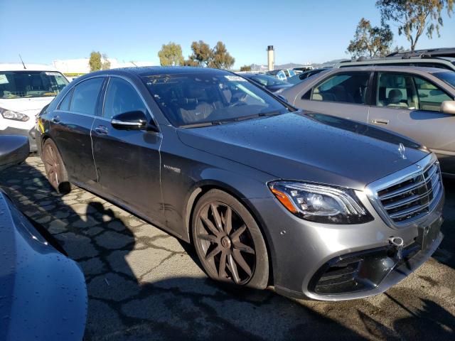 2018 MERCEDES-BENZ S 63 AMG 4 WDDUG8JB8JA421073