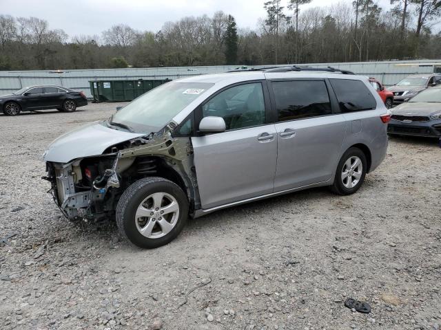 2015 TOYOTA SIENNA LE 5TDKK3DC8FS551789