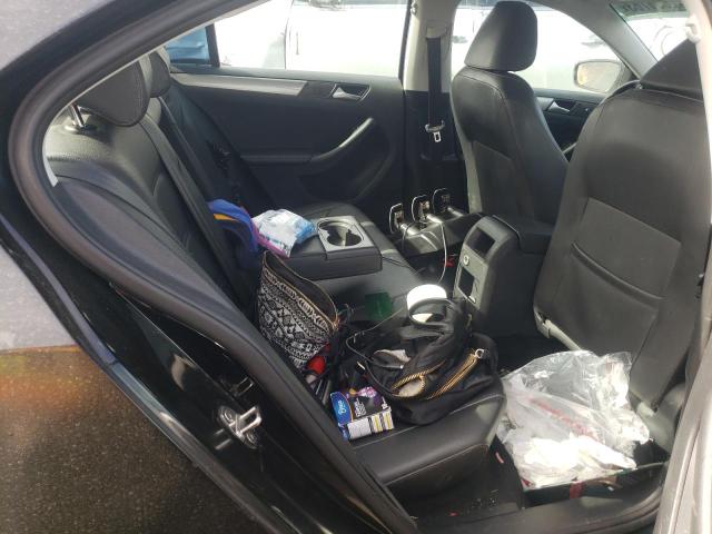 2018 VOLKSWAGEN JETTA SE 3VWDB7AJ5JM262006