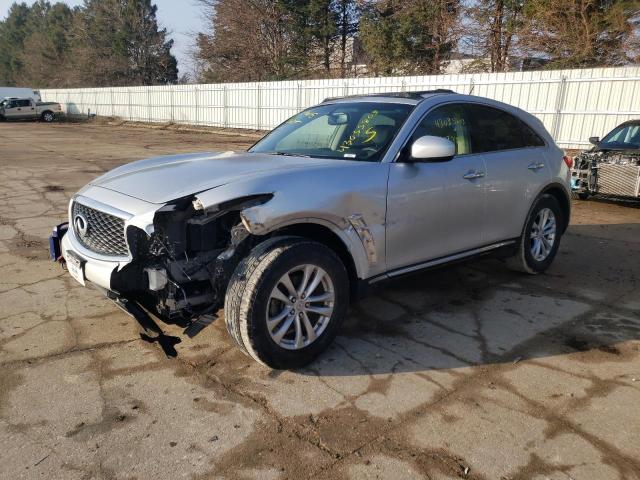 2017 INFINITI QX70 