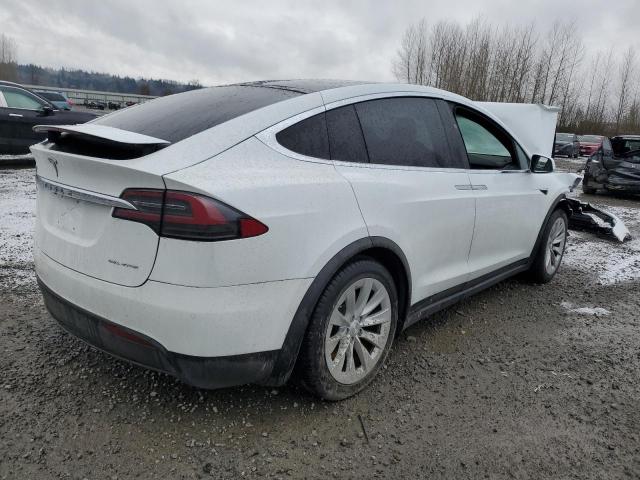 2020 TESLA MODEL X 5YJXCBE2XLF263274
