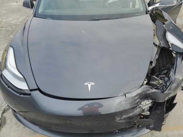 5YJ3E1EB9KF392883 Tesla MODEL 3
