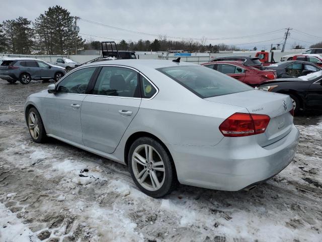 2015 VOLKSWAGEN PASSAT SE 1VWBV7A39FC090037