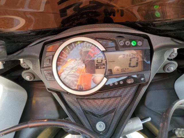 2011 SUZUKI GSX750 - JS1GR7MA9B2102933