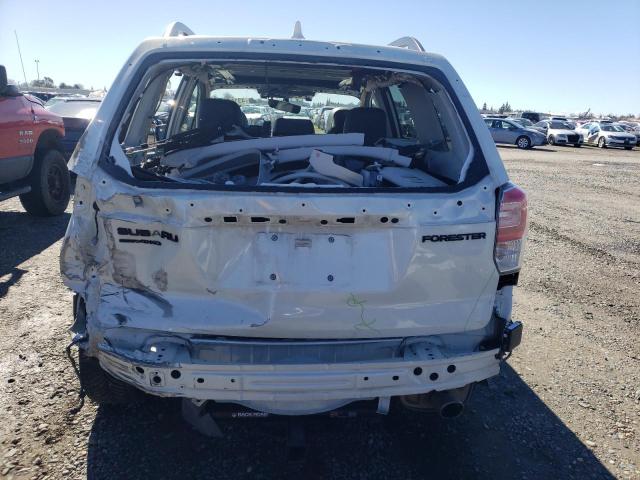 JF2SJAGC6JH521174 Subaru Forester 2.5i Premium
