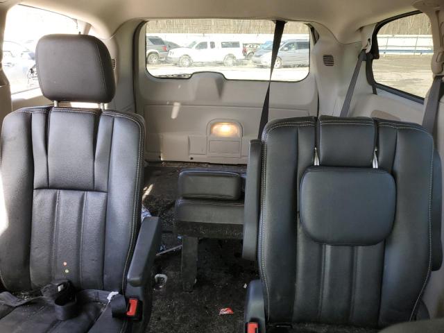 2016 CHRYSLER TOWN & COU 2C4RC1BG9GR301106