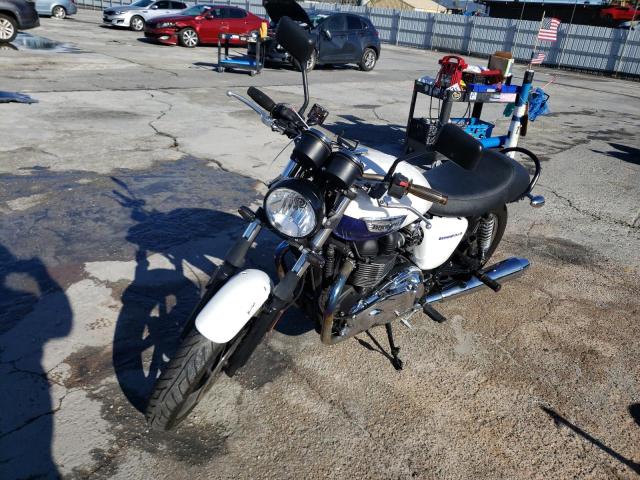 2014 TRIUMPH MOTORCYCLE BONNEVILLE - SMT900K1XET627034