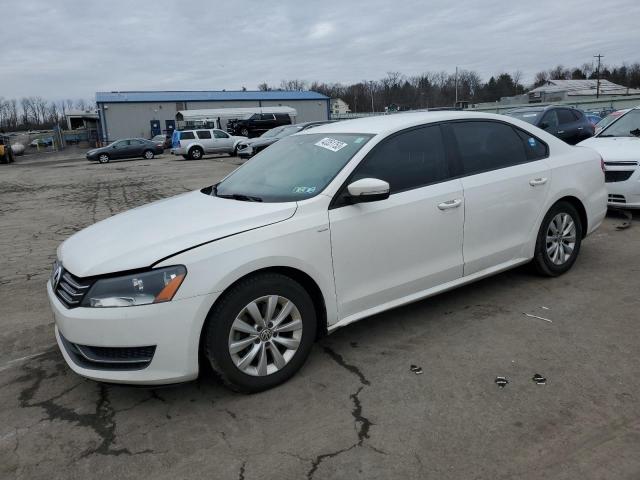 2015 VOLKSWAGEN PASSAT S - 1VWAT7A34FC033908
