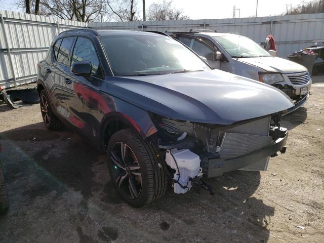 2022 VOLVO XC40 T5 R- - YV4162UM7N2749074