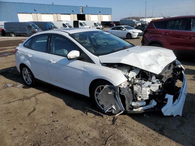 2015 FORD FOCUS 1FADP3F22FL379555