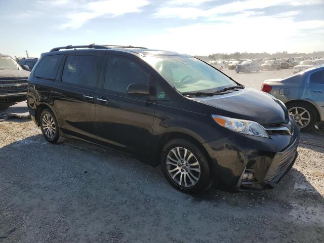 2018 TOYOTA SIENNA XLE 5TDYZ3DC3JS932223