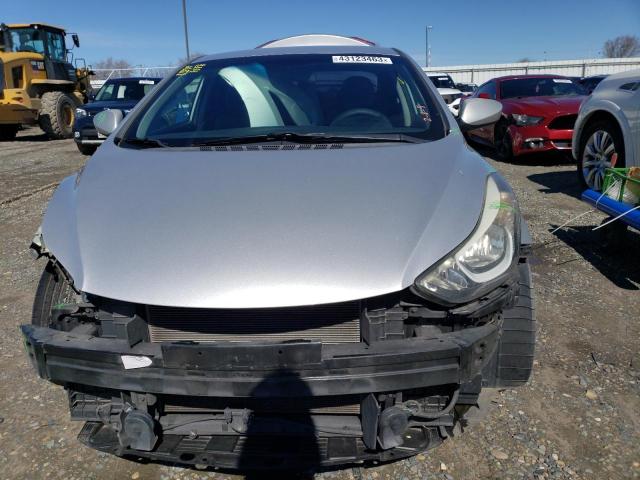 2016 HYUNDAI ELANTRA SE 5NPDH4AE1GH709724