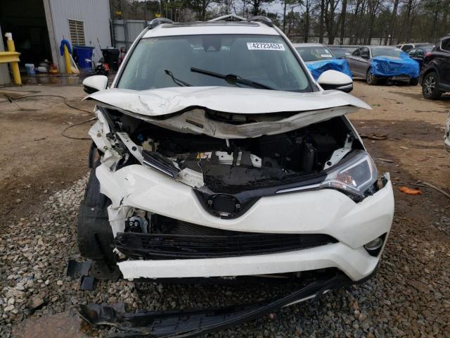 2017 TOYOTA RAV4 XLE JTMWFREV2HD102857