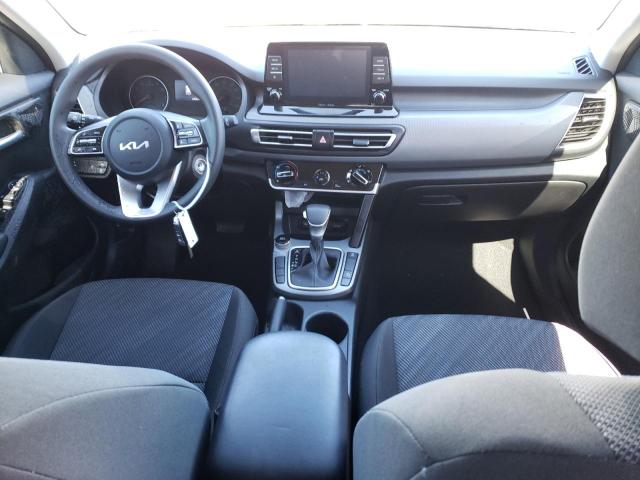 KNDEPCAA1P7361717 KIA Seltos Lx