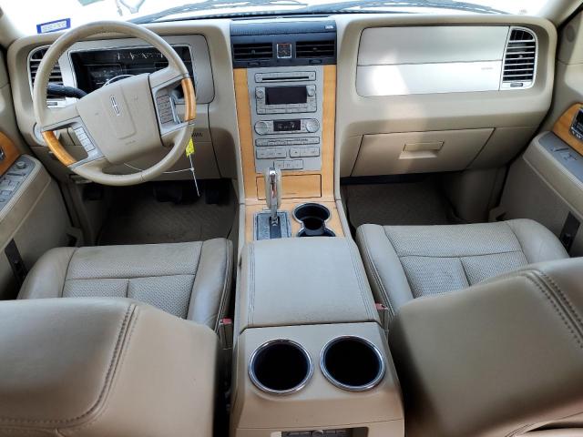 5LMJJ2J5XAEJ05844 Lincoln Navigator