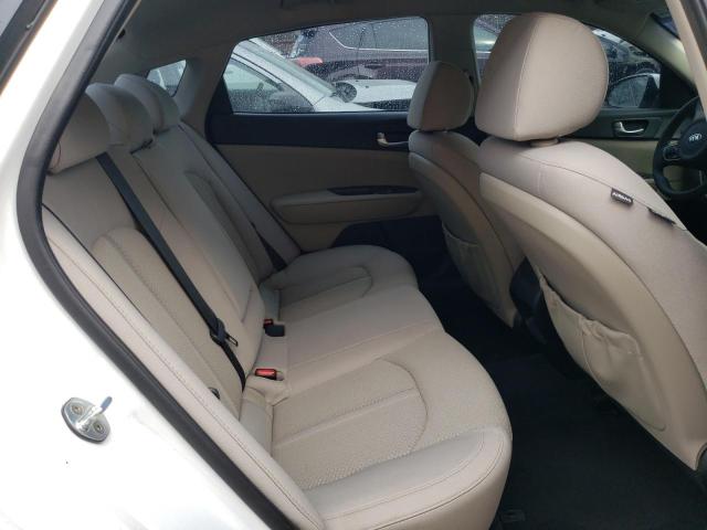 2016 KIA OPTIMA LX - 5XXGT4L39GG057616