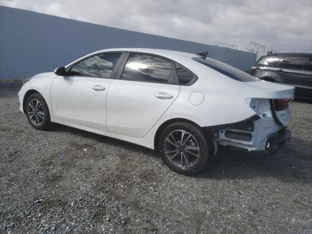 3KPF24AD5NE486803 KIA FORTE FE