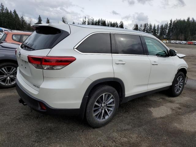 2019 TOYOTA HIGHLANDER 5TDJZRFH6KS922011