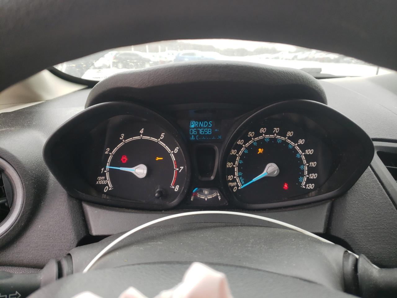 VIN: 3FADP4AJ5GM126511 2016 FORD FIESTA