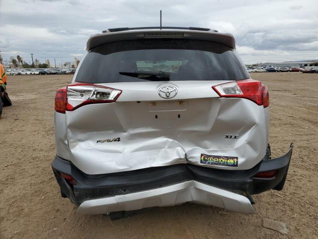 2015 TOYOTA RAV4 XLE JTMWFREVXFD071550