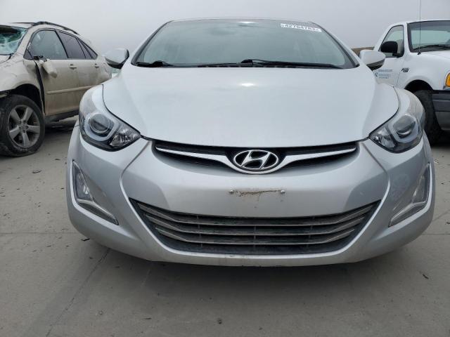 2015 HYUNDAI ELANTRA SE 5NPDH4AE4FH613326