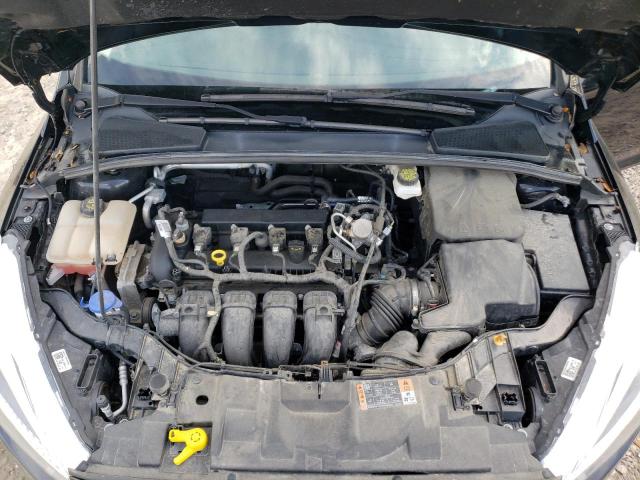 1FADP3F25JL209800 Ford FOCUS SE