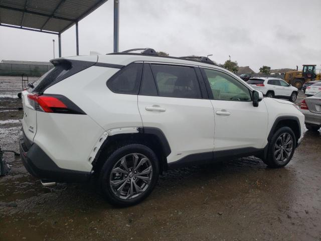 2022 TOYOTA RAV4 XLE P - JTMB6RFV1NJ021648
