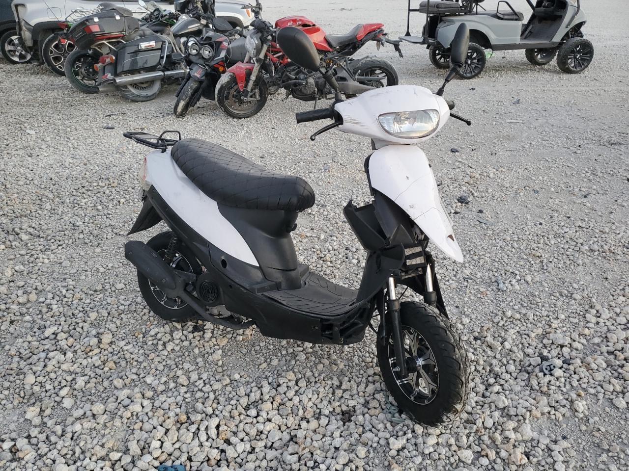 L2BB9NCC2PB110090 JIAN BAODIAO 2022