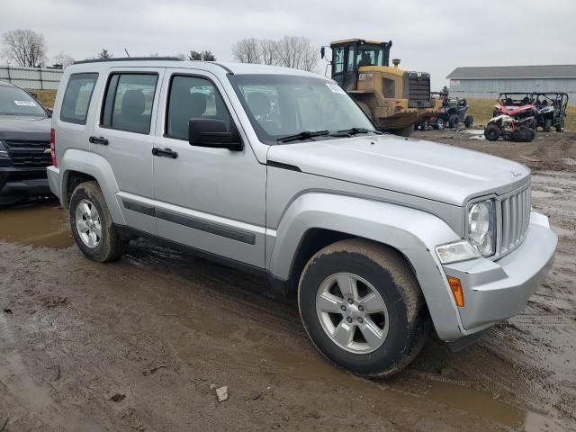 1C4PJLAK5CW148613 Jeep Liberty Sport