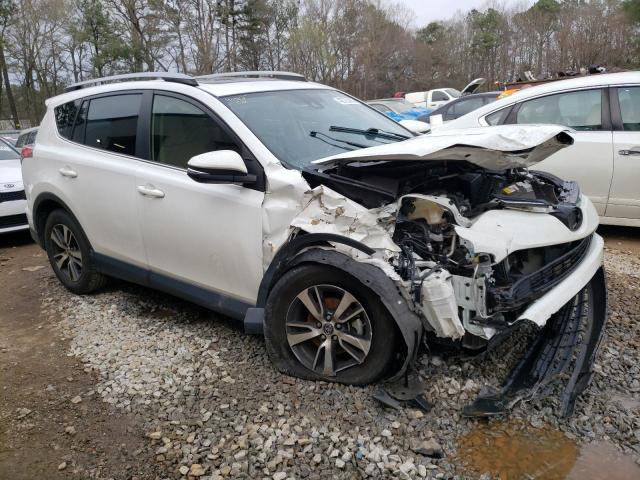 2017 TOYOTA RAV4 XLE JTMWFREV2HD102857