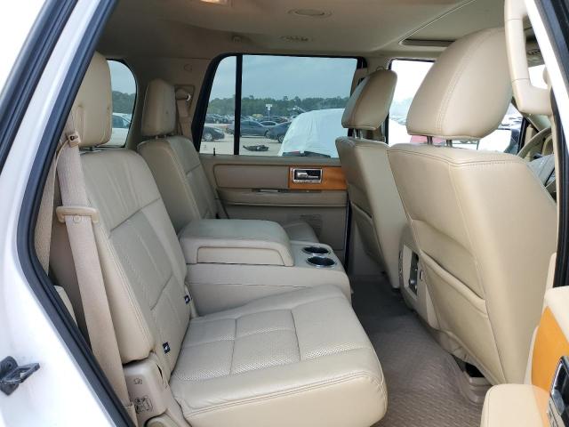 5LMJJ2J5XAEJ05844 Lincoln Navigator