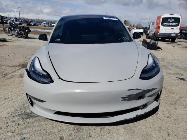 5YJ3E1EAXKF306519 Tesla MODEL 3
