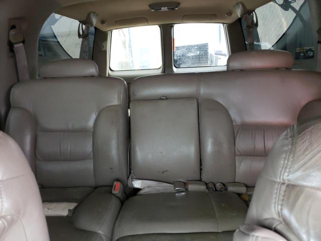 1GKFK16R6XJ810189 GMC Suburban