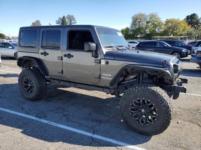 1C4BJWDG4HL720010 Jeep Wrangler Unlimited Sport