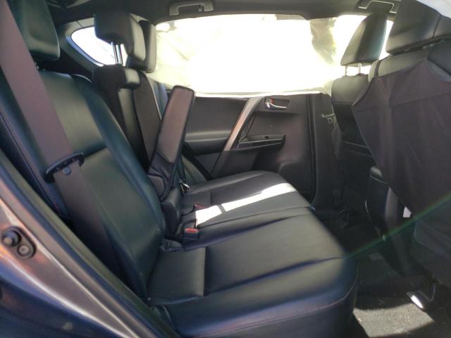 2016 TOYOTA RAV4 SE - JTMNFREV8GJ069195