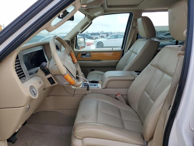 5LMJJ2J5XAEJ05844 Lincoln Navigator