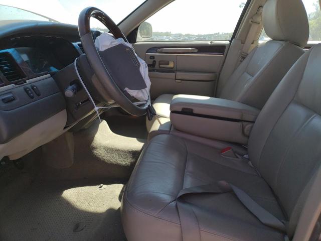 2LNBL8CV9BX754598 Lincoln TOWNCAR