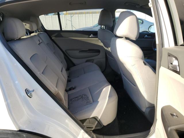 KNDPM3AC6H7117324 KIA Sportage Lx