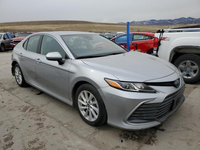 2022 TOYOTA CAMRY LE 4T1C11AK8NU688227