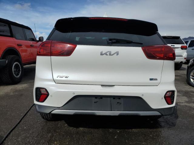 KNDCE3LC8N5495743 Kia Niro EX PR 6