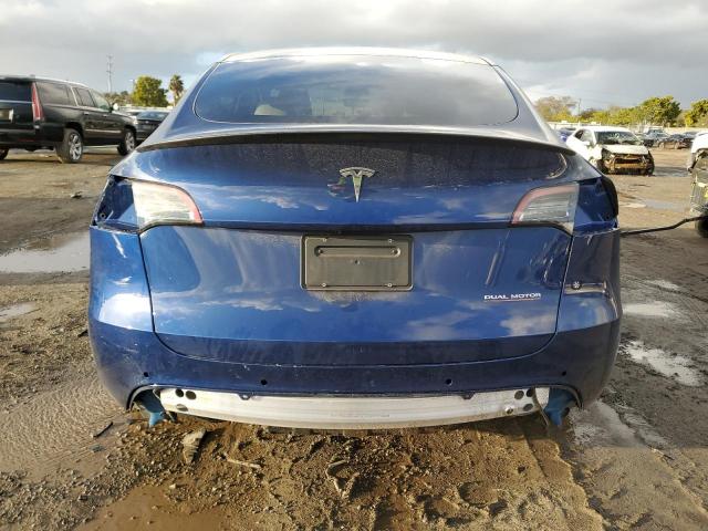 7SAYGDEF2NF438646 Tesla Model Y