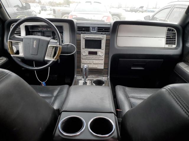 5LMJJ2J51AEJ01374 Lincoln Navigator